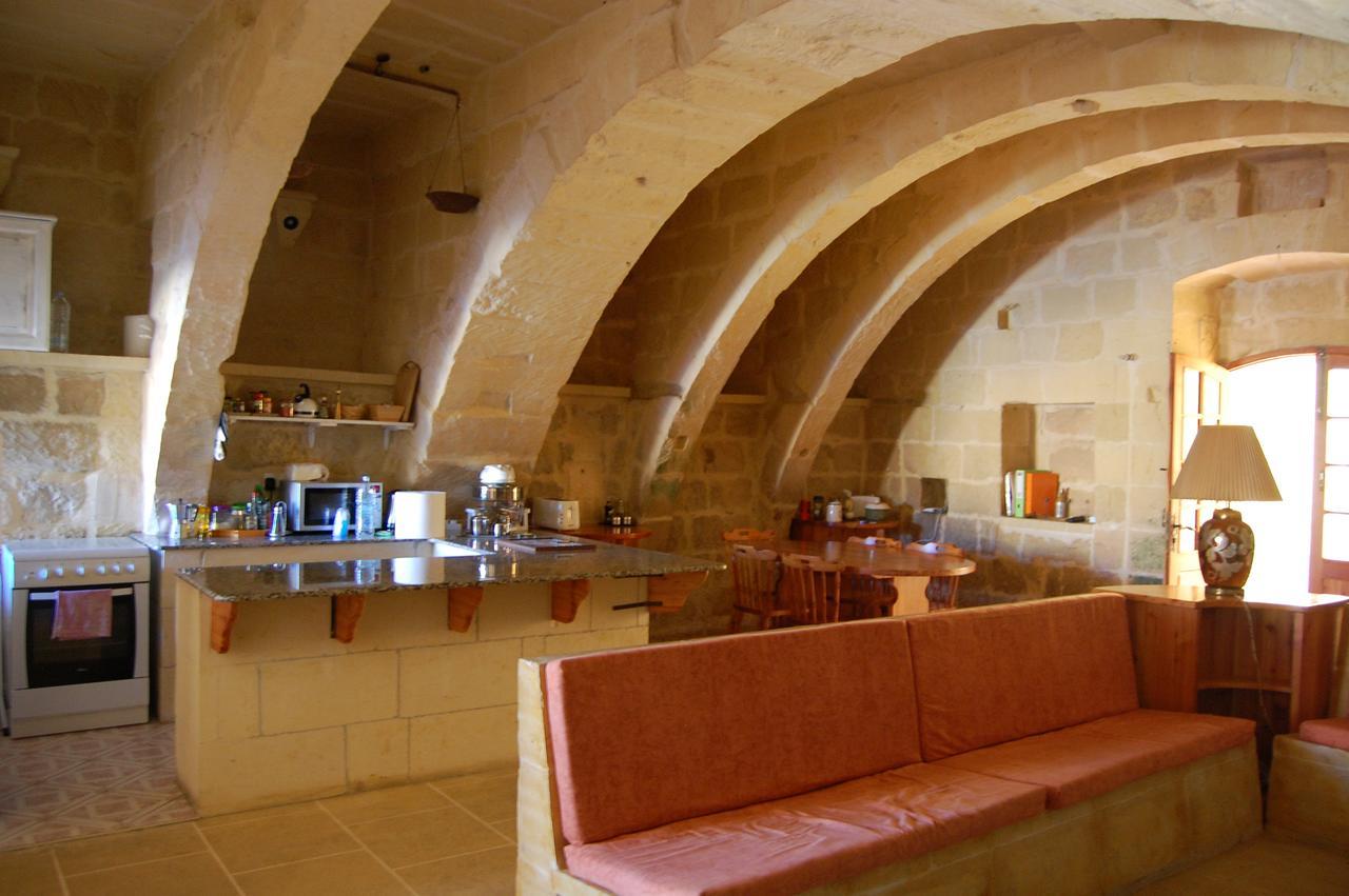 Mood Farmhouse Mythology Għarb Exterior foto