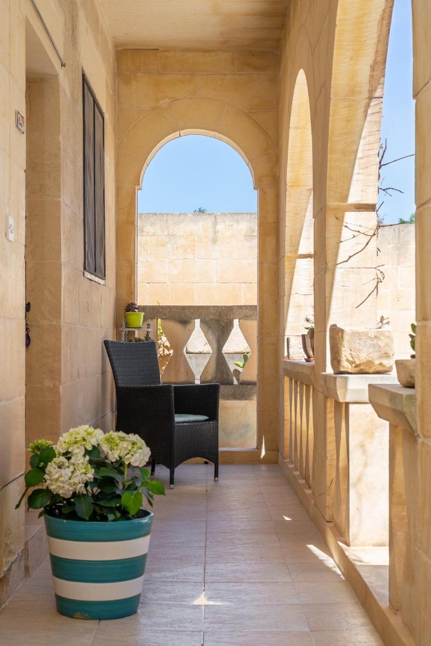Mood Farmhouse Mythology Għarb Exterior foto