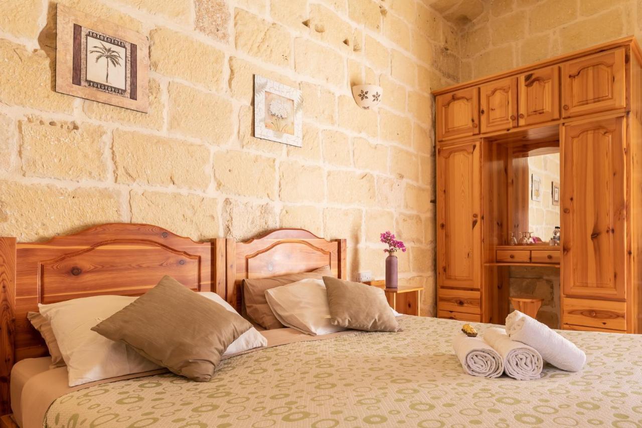 Mood Farmhouse Mythology Għarb Exterior foto