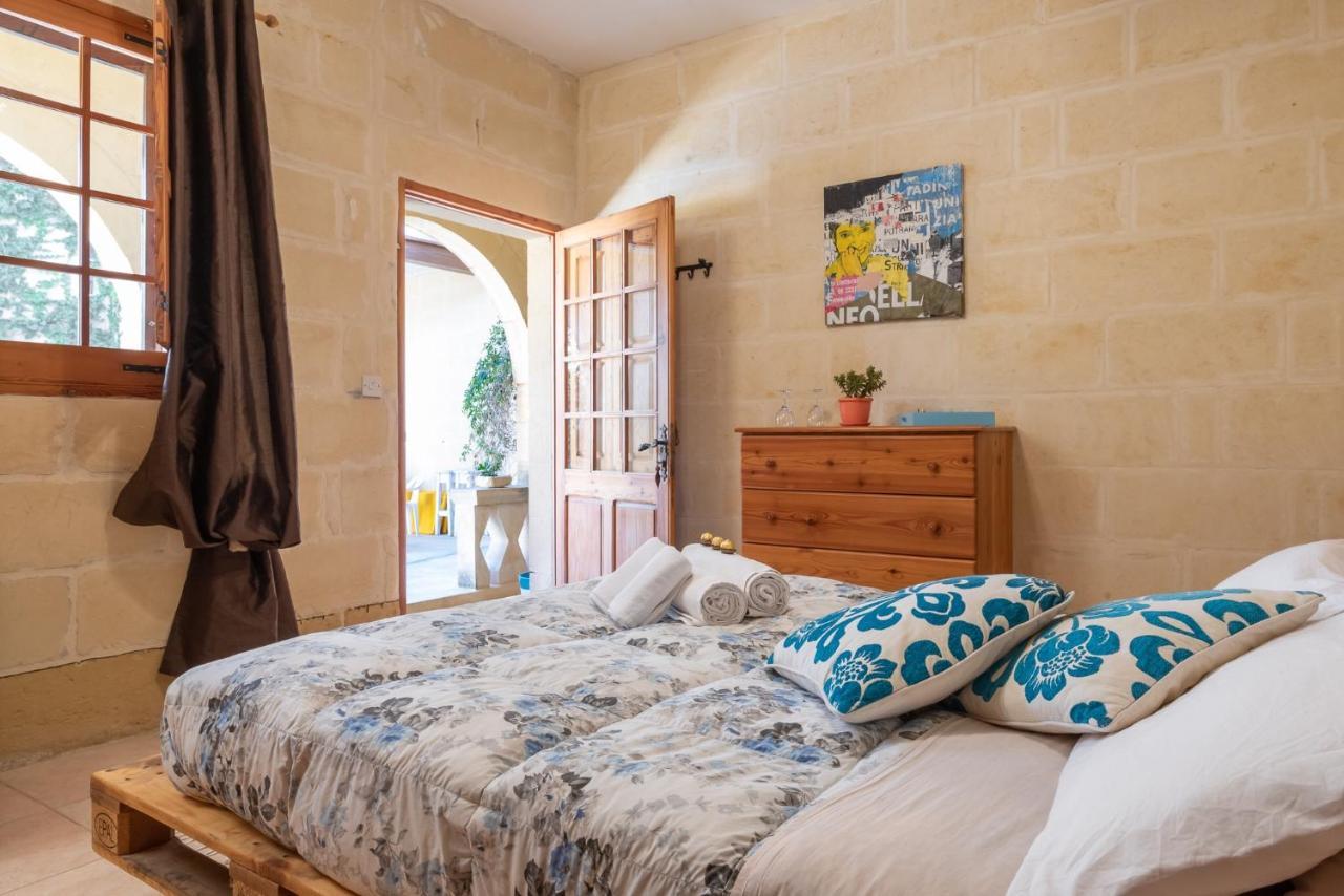 Mood Farmhouse Mythology Għarb Exterior foto